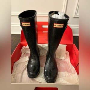 Hunter Starcloud black glitter rain boots - girls size 4 - new never worn